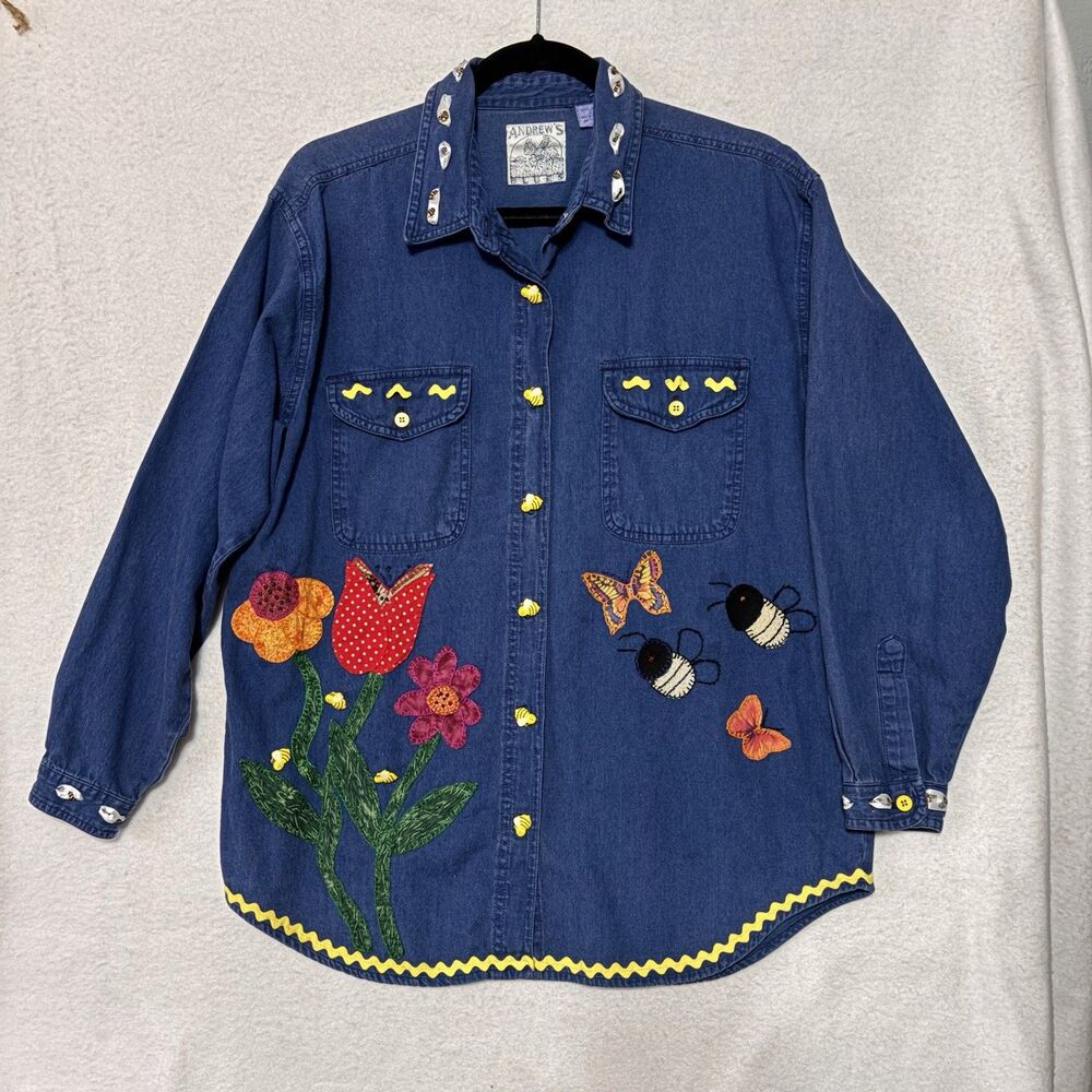 Vintage Denim Shirt Embroidered Appliqué Artsy Bumblebees And Flowers